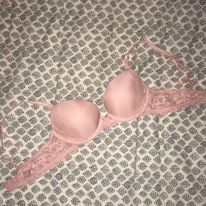 Victoria’s Secret push up bra